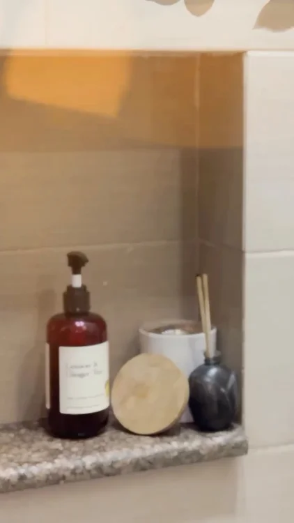 The smallest detail that completely changes your bathroom aesthetic… 
Meet our Lemon & Ginger Tea Aromatique Hand Wash - non-toxic, chemical-free formulation infused with invigorating citrus notes and subtle warm spice. Free from parabens, phthalates, and harsh alcohols.
Pure luxury for your hands, every single wash. 

 #TheLinenCompany #TLCPakistan #SelfCareRoutine #AestheticHome #BathroomInspo