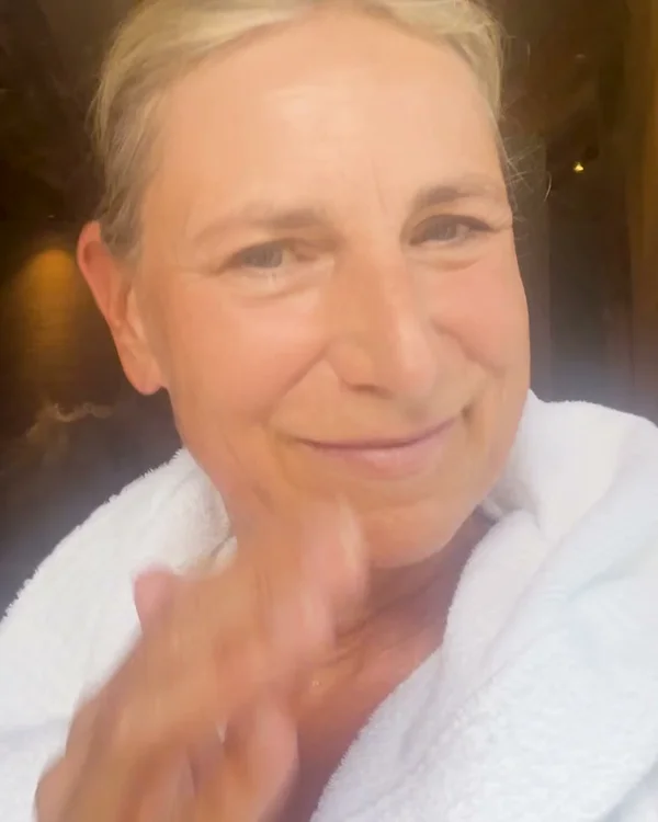Mit 56 ohne Concealer aus dem Haus   🥰
