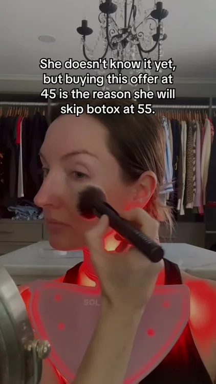 Wrinkle Retreat Pro LED Face Mask | FDA Cleared