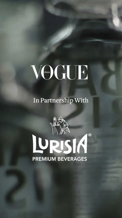 Davide Oldani racconta l'acqua @lurisia_premiumbeverages Bolle Stille a tavola. Un elemento da degustare insieme ad ogni piatto e un ingrediente con un suo proprio valore.