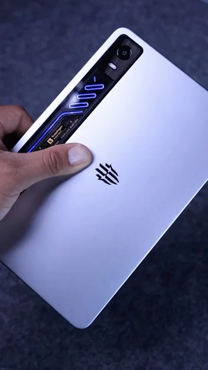 La nueva REDMAGIC Astra 2 es la Tablet Gaming más poderosa del mundo y aquí te explico porque.

#redmagicastra2 #redmagic #tabletgaming #tecnologia