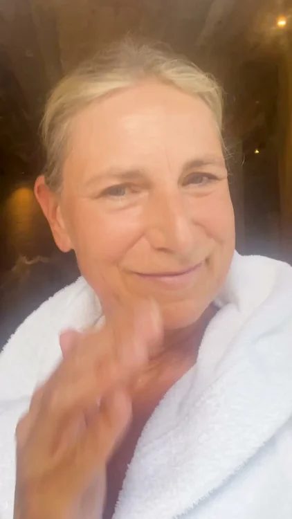 Mit 56 ohne Concealer aus dem Haus   🥰