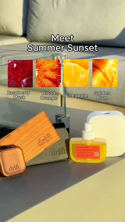 Meet Summer Sunset 🌅 Raspberry musk, blood orange, pineapple, and golden plum bring the last light of summer to your space. Subscribe now through the link in bio to join the Scent of the Month Club before they’re gone. #Drift #SummerSunset #ScentOfTheMonth #HomeFragrance