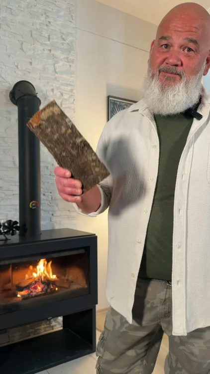 Lekto Night Briquettes burn up to 8 hours. Order now!