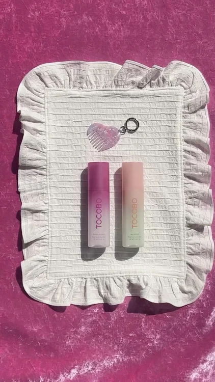 Glossy Cream Layer ✨ + Smoothing Water Layer 💧 = TOCOBO Heat Proof Hair Mist

The double-layer formula absorbs quickly without heaviness while protecting and smoothing your hair every day 🤍

Give your hair the care and signature scent it deserves with Heat Proof Hair Mist 🩷