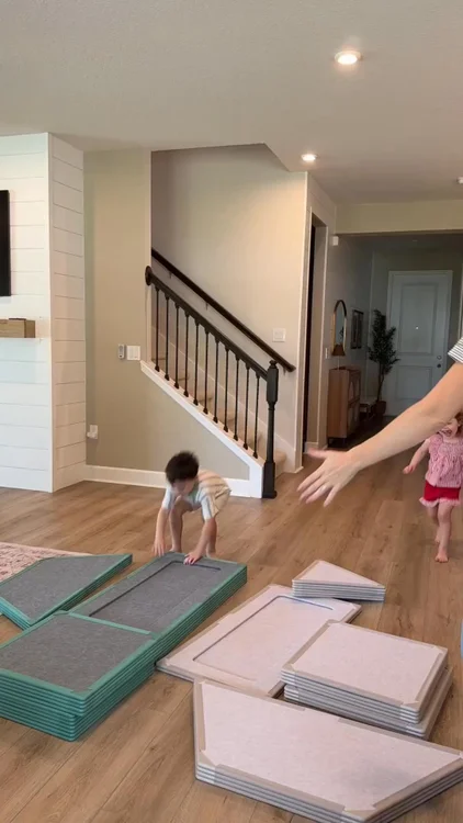 Life-sized Magnetic Playset!
