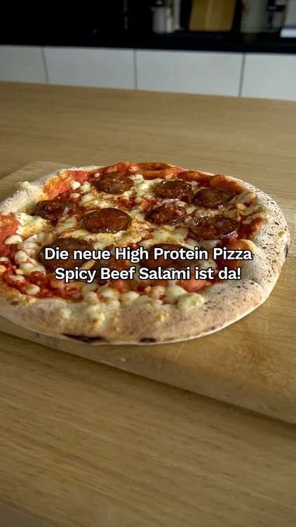 Neue High Protein Pizza Spicy Beef Salami 😋