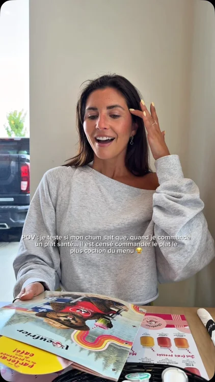 Les filles qui comprennent… comprennent. 😂🥞 surtout quand on parle d’un brunch chez @loeufrier #pub #funnycouple #boyfriend #tastetest #food