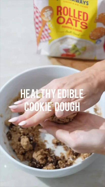 Cookie dough lovers, this one’s for you 🍪

This healthier edible cookie dough is made with just 6 simple ingredients and is safe to eat straight from the bowl! Perfect for when those sweet cravings hit 🙌

✨ Ingredients:
• 1/4 cup melted coconut oil
• 1/4 cup maple syrup
• 1 tbsp vanilla extract
• 1/4 tsp salt
• 2 cups oat flour - simply blend 2 cups rolled oats
• 1/2 cup dark chocolate chips

🥣 Method:

1. Mix coconut oil, maple syrup, vanilla and salt.
2. Stir in oat flour until a dough forms.
3. Chill for 20 minutes.
4. Fold through chocolate chips.
5. Enjoy as-is or roll into bite-sized balls!

Who else sneaks a spoonful of cookie dough before the cookies are baked? 😍👇

#CookieDough #HealthyDessert #EdibleCookieDough #GlutenFreeTreat #EasyRecipes
