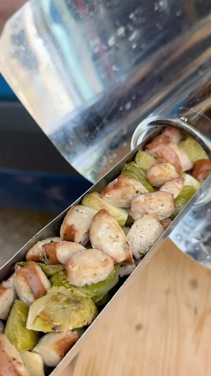 Quick solar meal after a hike - chicken sausage and Brussels sprouts in about 30 minutes in the sport!
GoSun.co 📲

#gosun #hikinggear #campmeal #solar #outdoorcooking