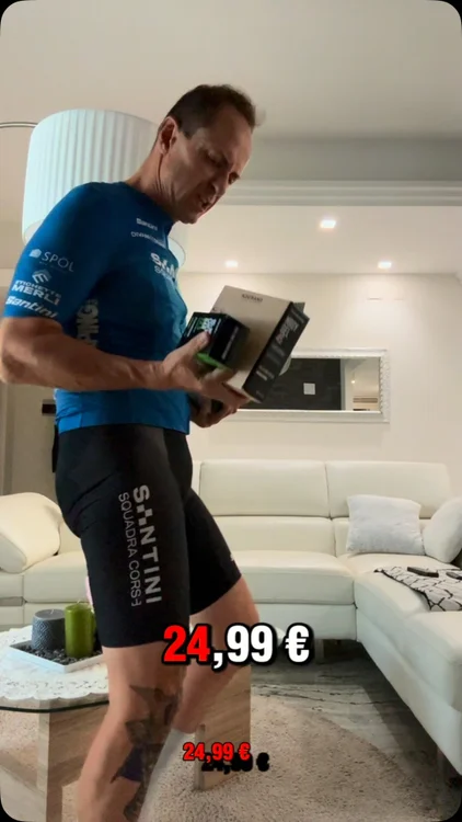 Se pensi che la differenza la facciano solo le gambe… ti stai perdendo metà della prestazione.

L’alimentazione è ciò che ti permette di spingere forte dall’inizio alla fine, in allenamento come in gara.

Per questo sto utilizzando il nuovo Tour Bundle di 4Endurance: la stessa nutrizione utilizzata da team professionistici come NSN Cycling Team e Tudor Pro Cycling Team, racchiusa in un unico bundle super conveniente. All’interno trovi:

✅ Nrgy Drink 90
✅ Nrgy Gel 45 Limited Edition
✅ Nrgy Juice Bar 22.5

Una soluzione completa per affrontare uscite lunghe, allenamenti intensi e gare senza restare a secco di energie. Inoltre, il bundle è disponibile a un prezzo promozionale fino a fine luglio (salvo esaurimento scorte). 

💬 Tu come ti alimenti durante le uscite sopra le 3 ore?

👇 Scrivimelo nei commenti.

#4Endurance #Nduranz #Ciclismo #RoadCycling #tourbundle