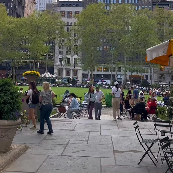 Springtime @ Bryant Park