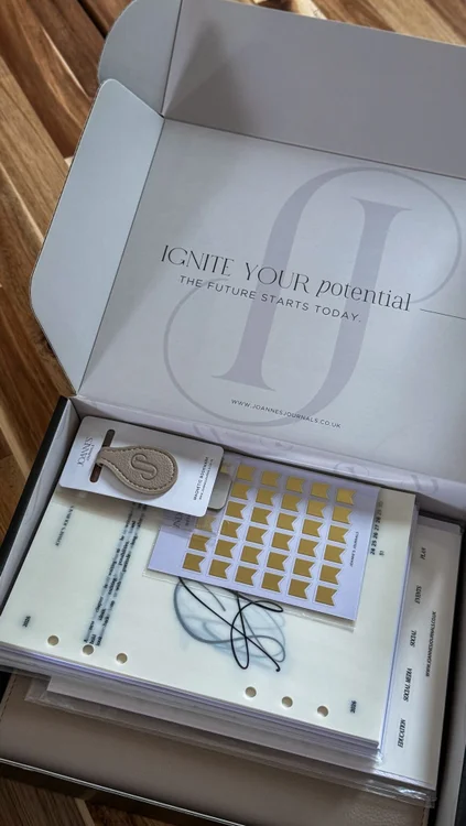 2027 AND Academic 2026/2027 inserts & bundles are launching next Friday on the 31st July✨🤍 

Here’s to being organised 🥂 

#JoannesJournals #SmallBusiness #LuxuryStarioneryBrand